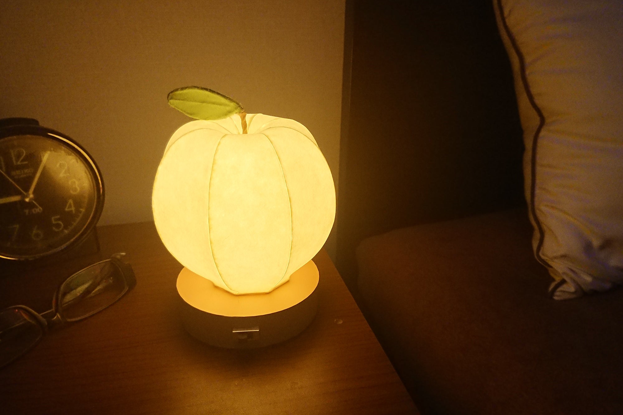 Lampe de nuit abat-jour en papier japonais de type pomme