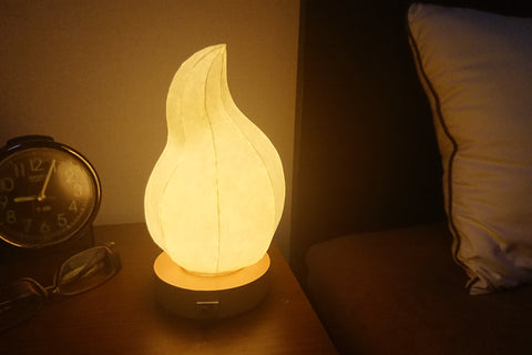 Flame Shimmer Typ japanische Papierschirm Nachtlampe