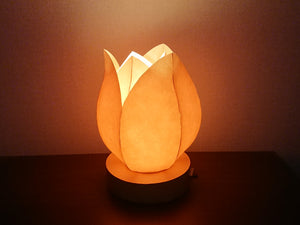 Lampe de nuit à abat-jour en papier japonais de type fleur tulipe