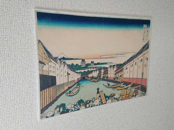 Wall panel of Ukiyo-e "Thirty-six Views of Mt. Fuji" and "Nihonbashi" by the famous Japanese painter "Katsushika Hokusai"