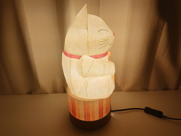 Eingeladene Katze (Katzenfigur) Tischlampenschirm Japanischer Papierlampenschirm